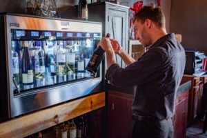 casks & flights bartender enomatic